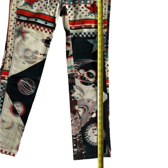 Super Rare Jean Paul Gaultier 3D Printed Jeans - Picture 13 of 16